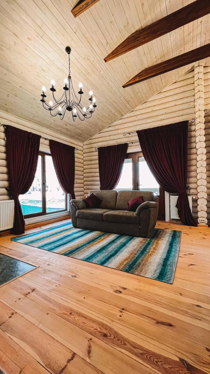 Chudodiyevo Park- Hotel Vyshpol Bagian luar foto